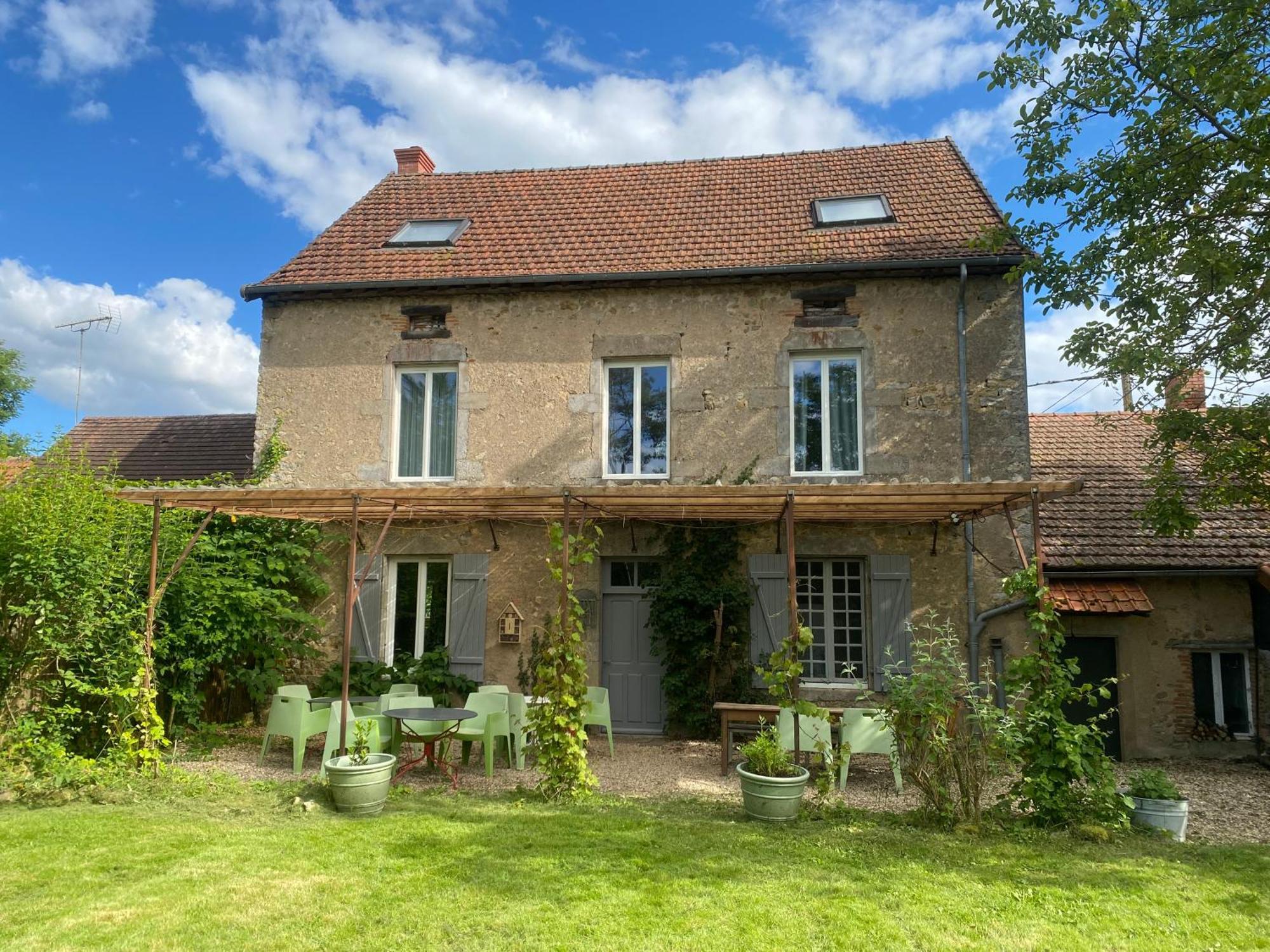 B&B Bon Vivant Brinay  Exterior photo